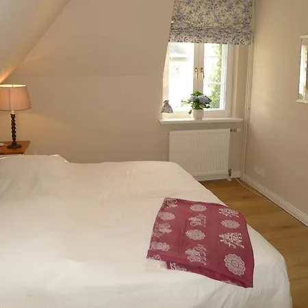 Haus Westerheide Holiday home Nieblum